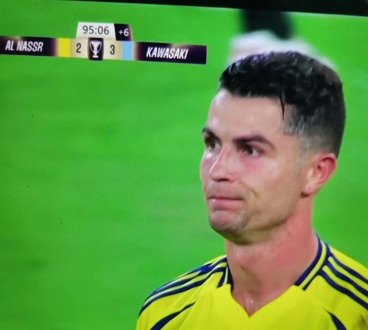 九游娱乐-拜仁不断突破！，C罗连续十二场比赛得分超过表现优异观众掌声雷动的简单介绍