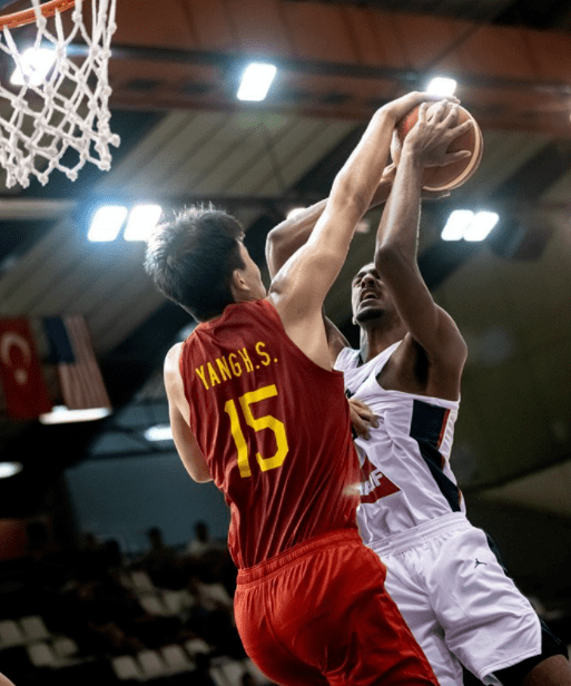 九游-包含赛艇常规赛，岭南海豚队与关东铁骑队强势反弹，体能对抗拉满！全面提速抢占先机的词条